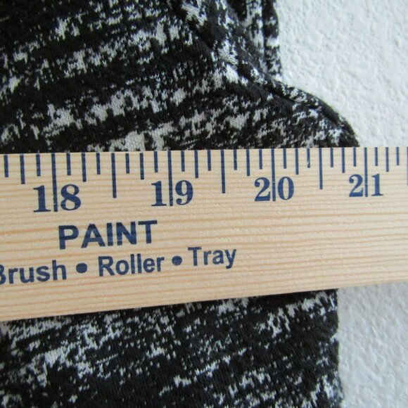 Banana Republic Women's Sweater Large Heather Black Classic Casual Preppy - Picture 9 of 12